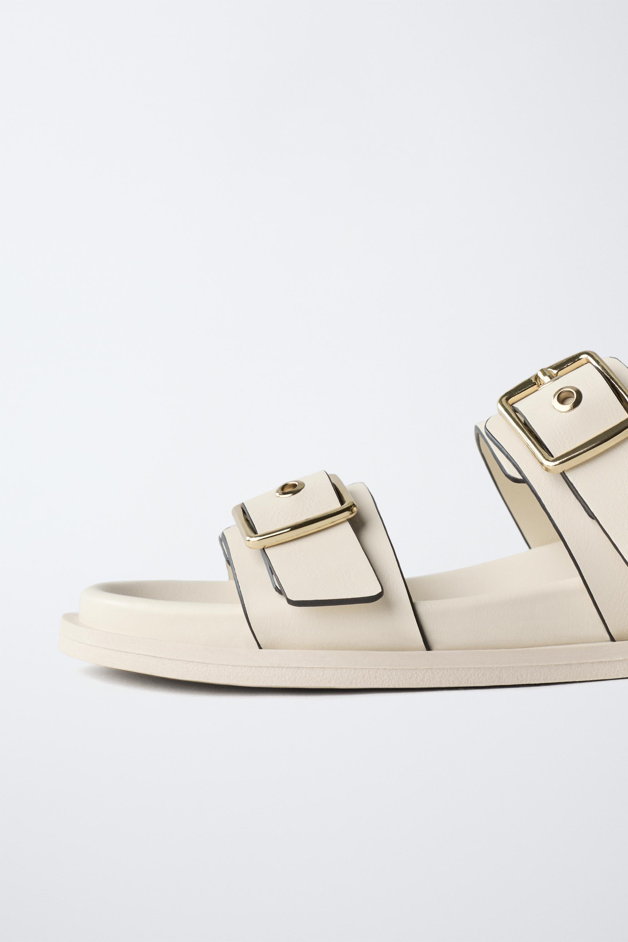 BUCKLED SANDALS